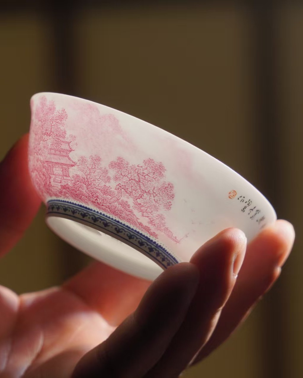 Chinese enamel porcelain detail